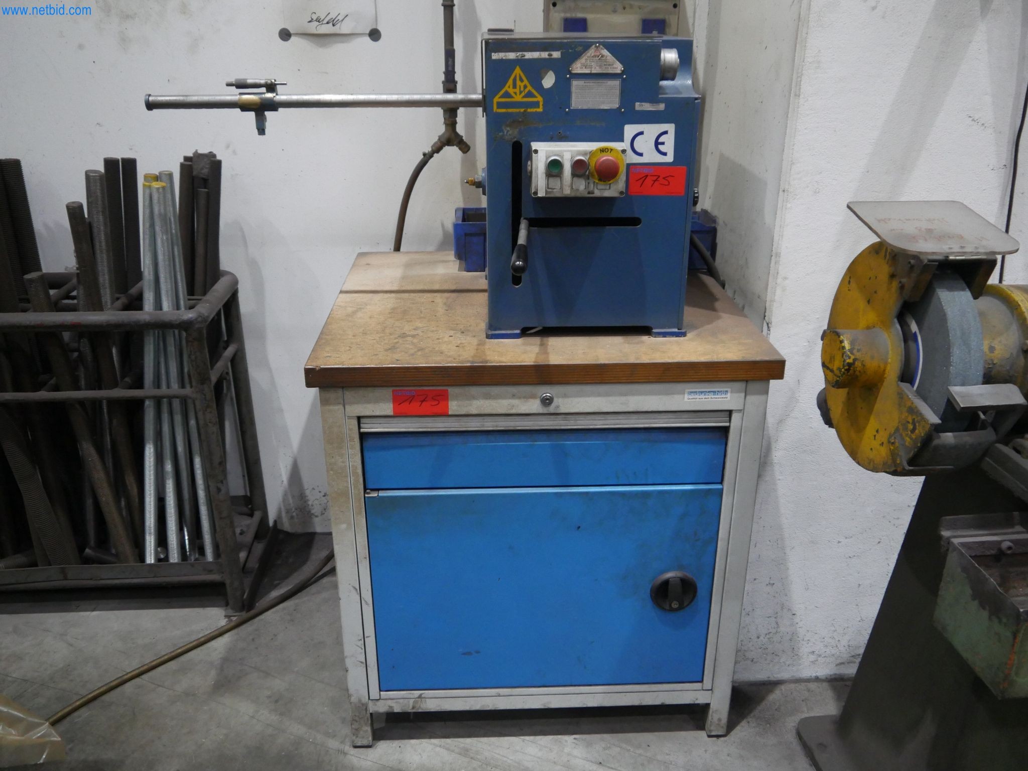 Elektroden-Trenn-/Schleifmaschine Lee Yagn 300750